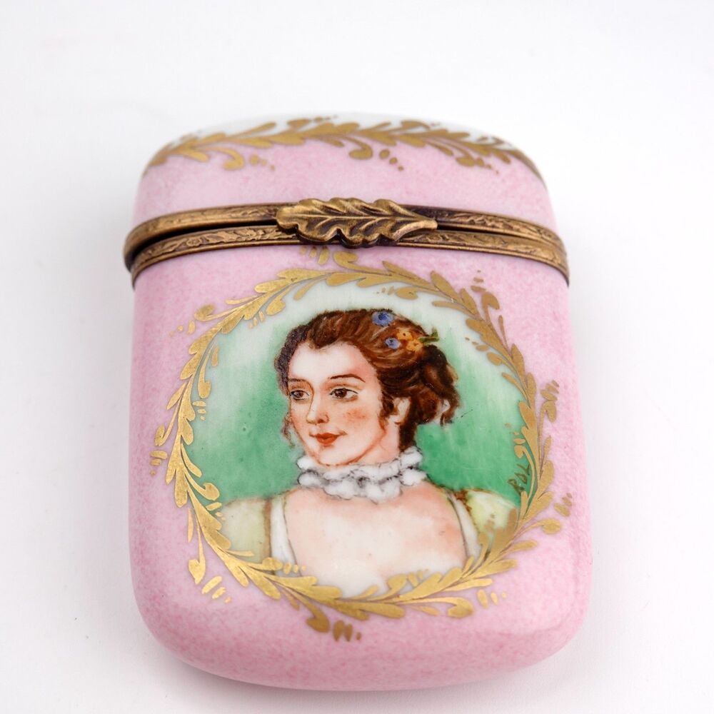 Limoges France Peint Main Lady Portrait Artist Signed Trinket Box RARE - Picture 3 of 16